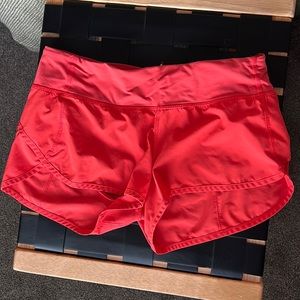 Lululemon speed up short. 2.5” inseam. Size 6. Orangish red color